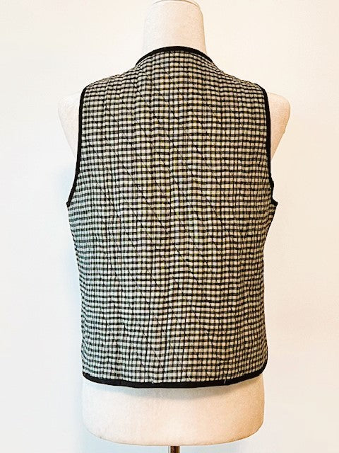 Smart, Tailored Small Check Fashion Vest With Piping and Tie. Black and Gray