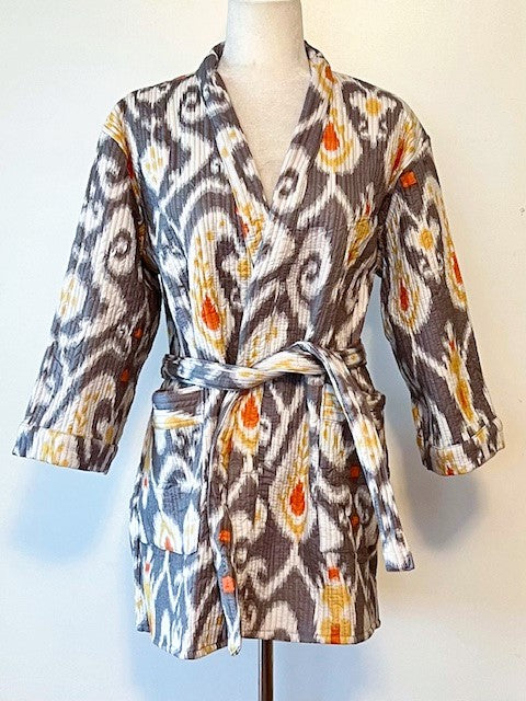 Lively Short Designer Wrap Jacket. Ikat Print And Fully Reversible . (Gray)