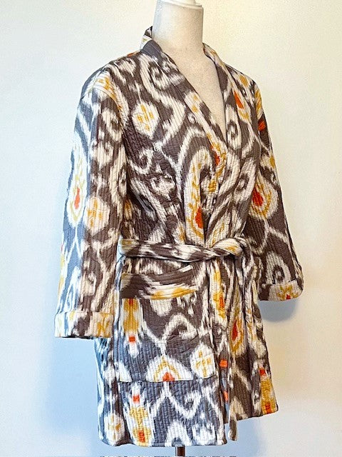 Lively Short Designer Wrap Jacket. Ikat Print And Fully Reversible . (Gray)