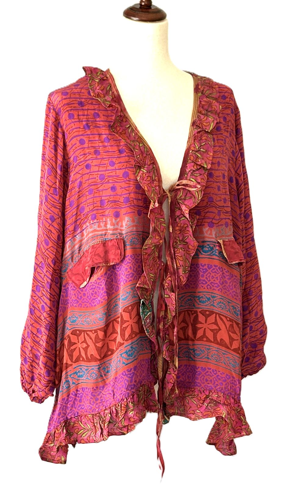 Kantha Bae Crepe Sari Ruffle Daisy Blouse (Fuschia)