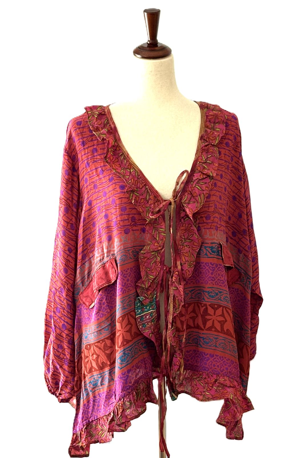 Kantha Bae Crepe Sari Ruffle Daisy Blouse (Fuschia)