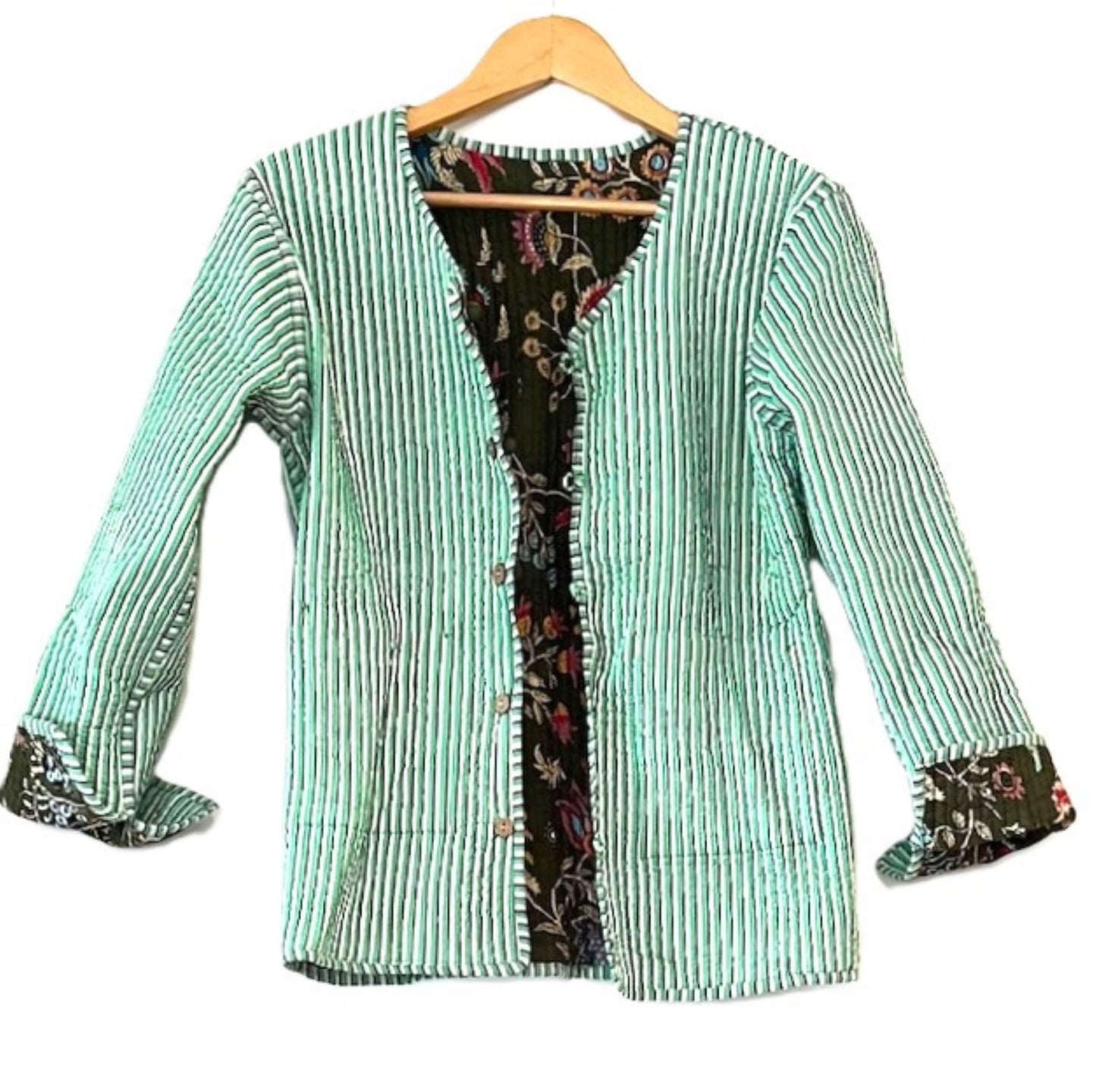 Luxe Reversible Botanical Print Quilted Womens Jacket With Stripe Piping (Green)