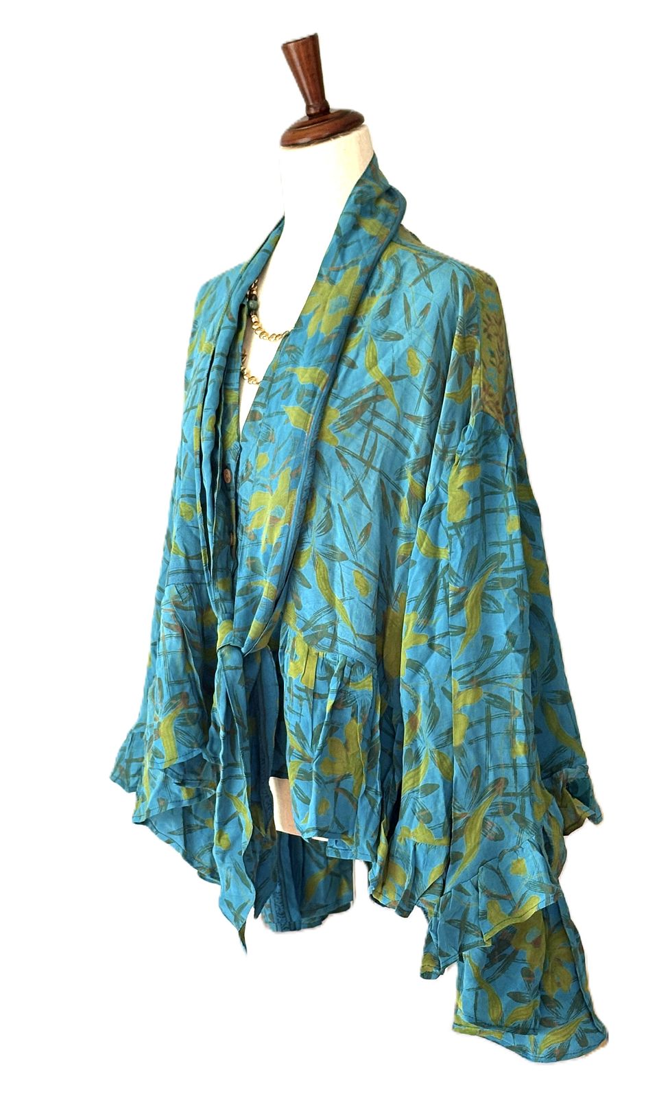 Kantha Bae Crepe Sari Wid Rose Romantic Top  (Blue)