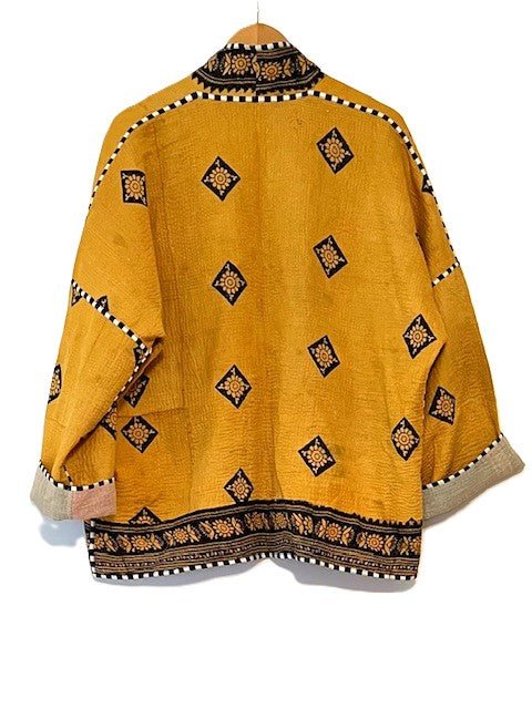 Reversible Short Quilted Jacket Is Tailored, Smart and Versatile.(Mustard)