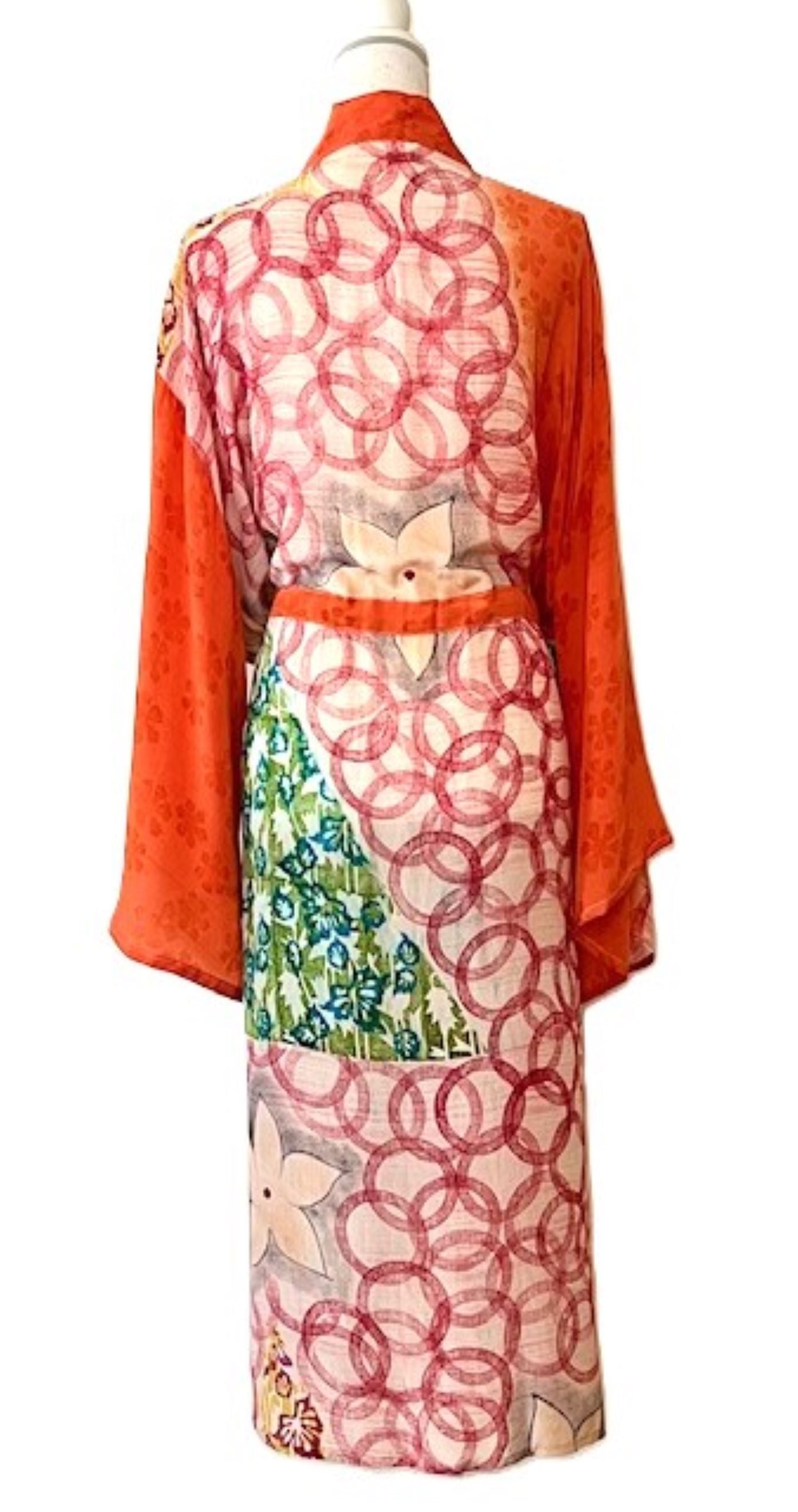 Kantha Bae Dreamweaver Silk Kimono Is A Statement Piece. (Mixed Print)