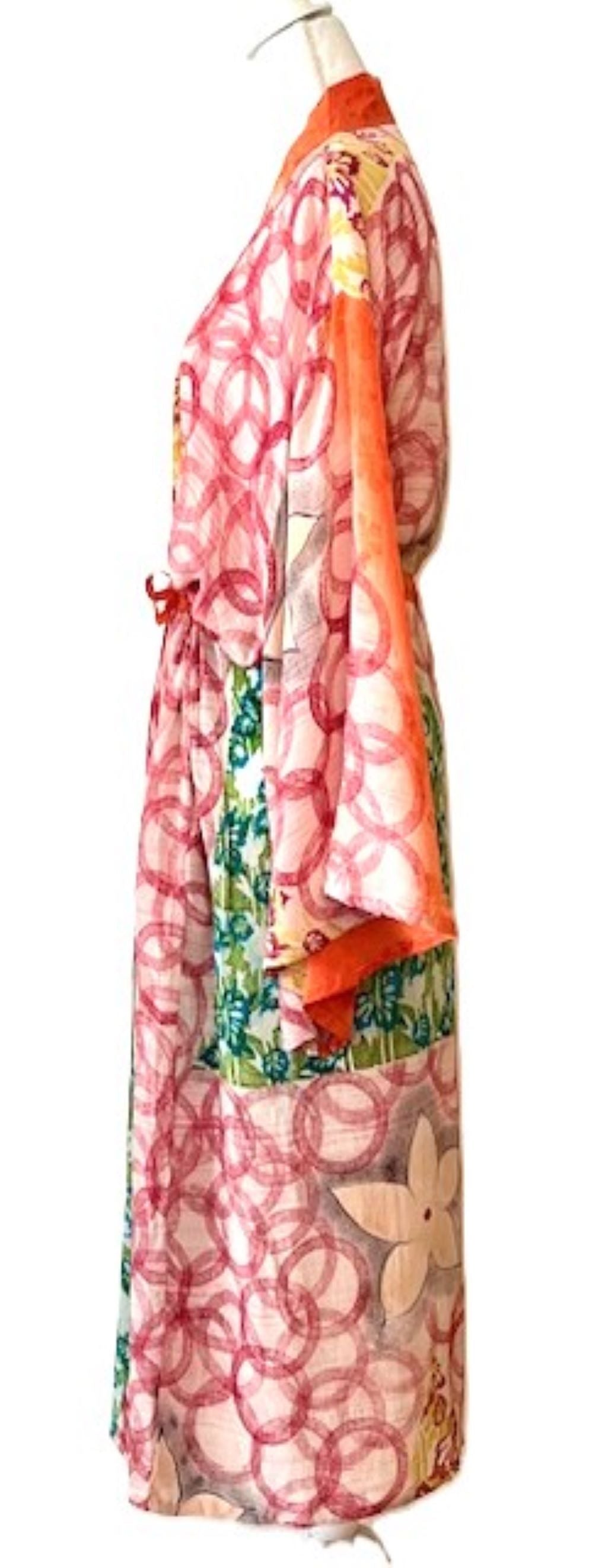 Kantha Bae Dreamweaver Silk Kimono Is A Statement Piece. (Mixed Print)