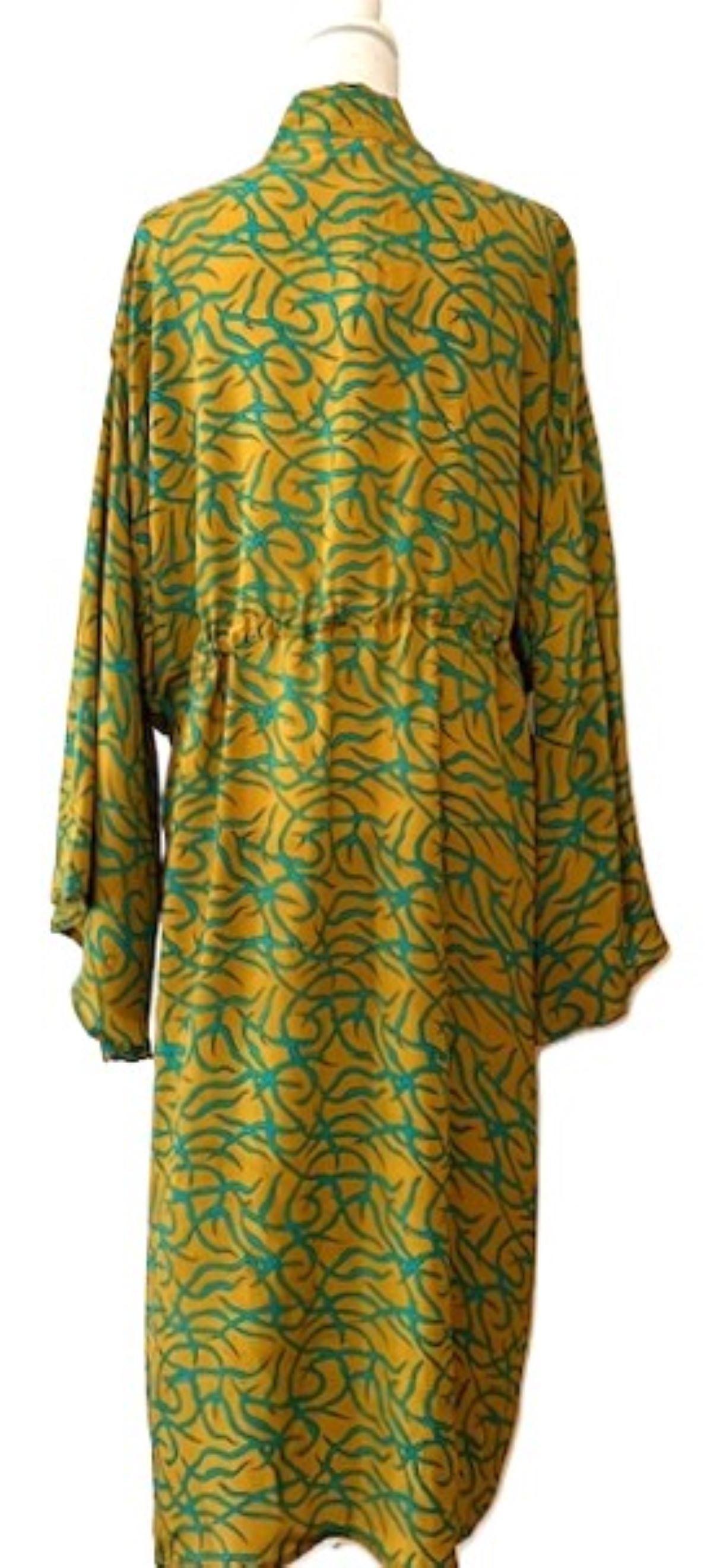 Kantha Bae Dreamweaver Silk Kimono Is A Statement Piece. (Green)