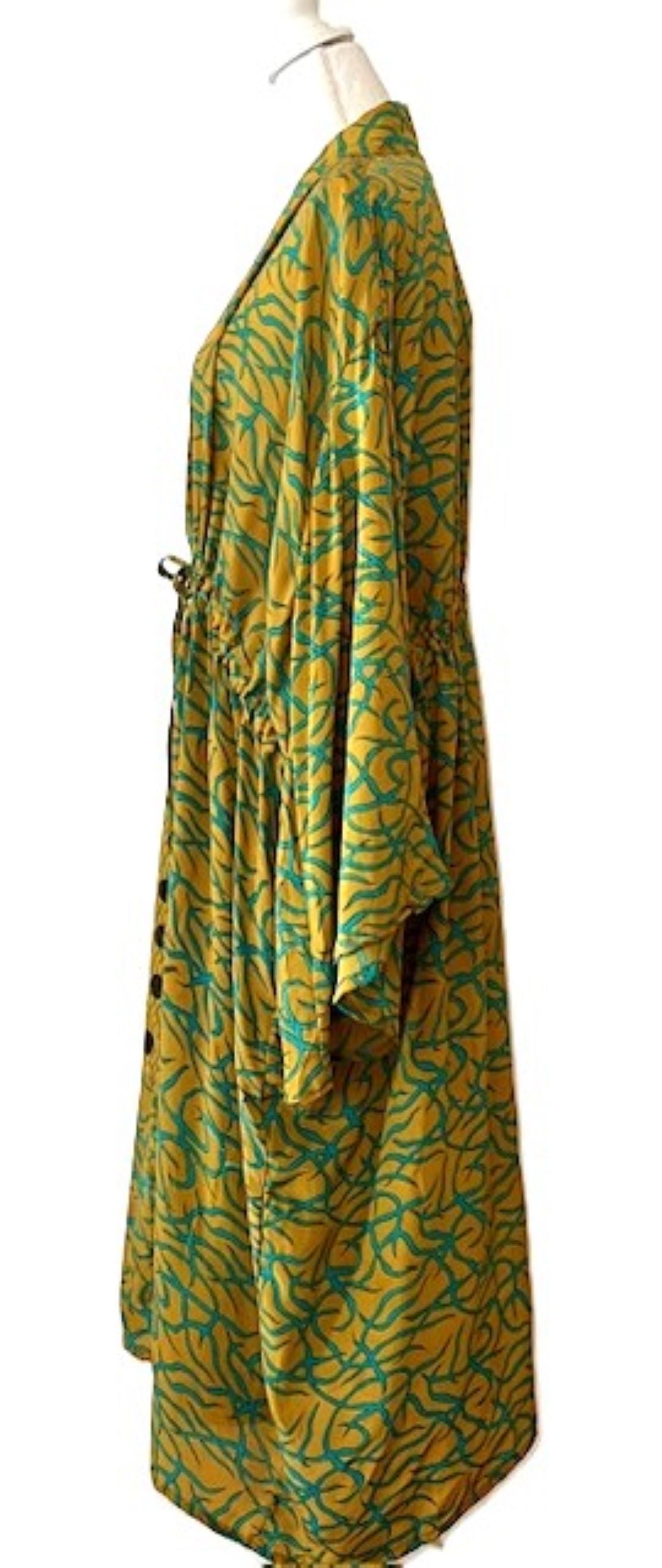 Kantha Bae Dreamweaver Silk Kimono Is A Statement Piece. (Green)