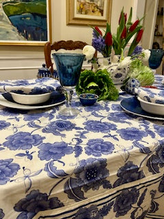 Smart Navy and White Print Table Cloth (60x90). (Megan)