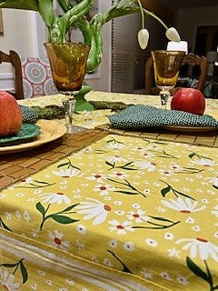 Sunny Daisy Hand Screen Printed Table Cloth (60x90). (Daisy)