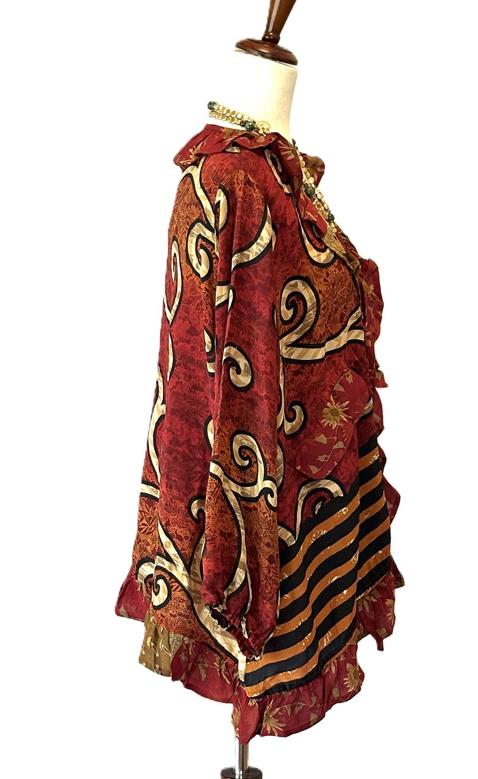 Kantha Bae Crepe Sari Ruffle Daisy Blouse (Wine)