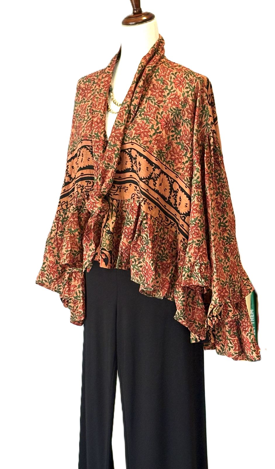 Kantha Bae Crepe Sari Wid Rose Romantic Top  (Gypsy)