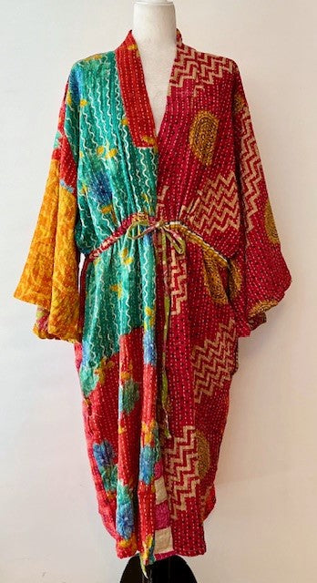 Kantha Bae Dreamweaver Kimono Is A Statement Piece. (Mixed)