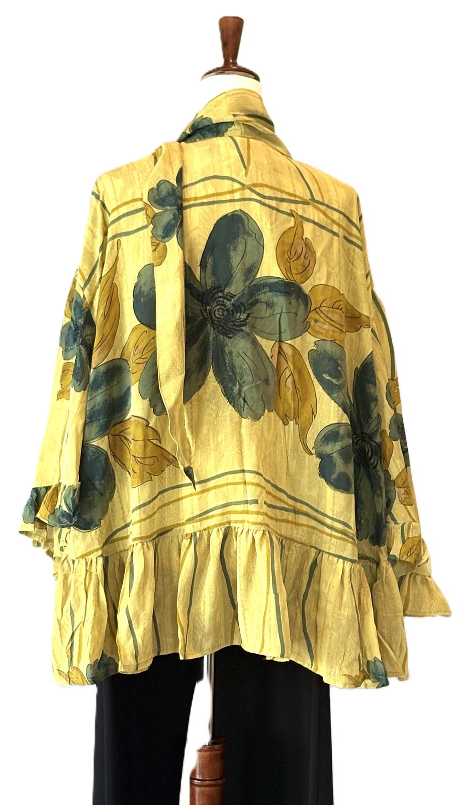 Kantha Bae Crepe Sari Wid Rose Romantic Top  (Mustard)