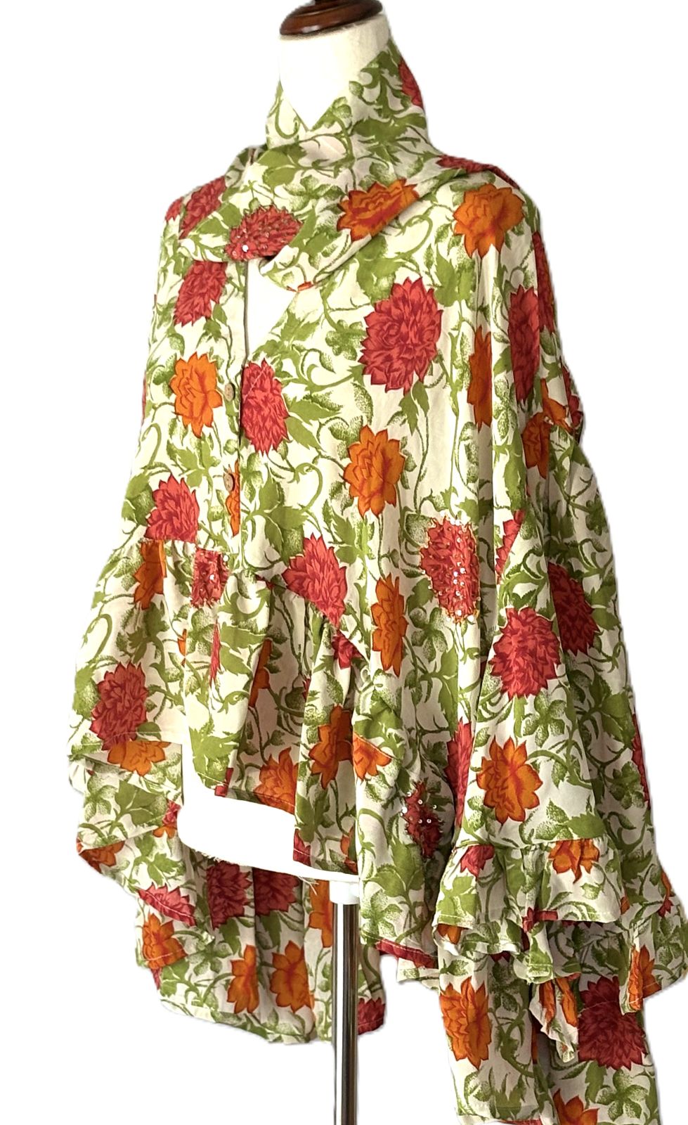 Kantha Bae Crepe Sari Wid Rose Romantic Top  (Rose Garden)