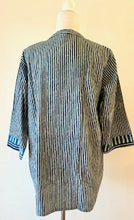 Standout Cotton Kurta Tunic Is A Great Basic (Blue Stripe)