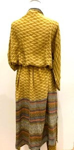 Silk Kimono Duster In a Tailored Print (Gold/Bronze)