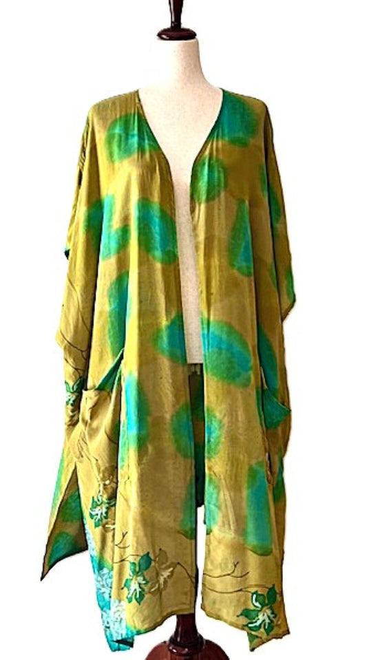 Kantha Bae Silk Solstice Kimono, The Perfect Overwear Layer (Cerise)