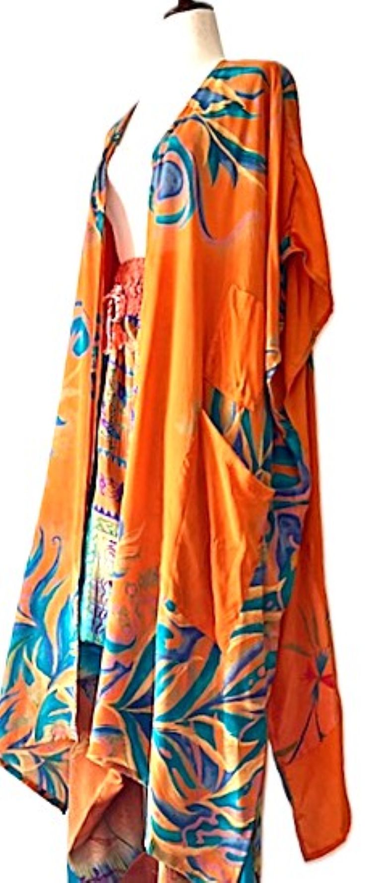 Kantha Bae Silk Solstice Kimono, The Perfect Overwear Layer (Hawaiian)