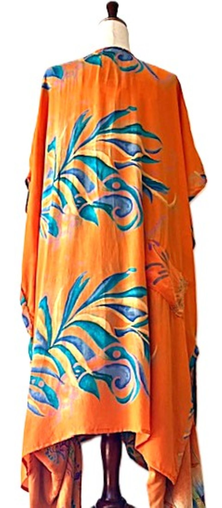 Kantha Bae Silk Solstice Kimono, The Perfect Overwear Layer (Hawaiian)