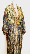 Silk Kimono Duster In a Water Color Print (Navy/Bronze)