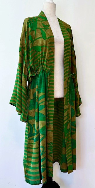 Kantha Bae Dreamweaver Silk Kimono Is A Statement Piece. (Lime)