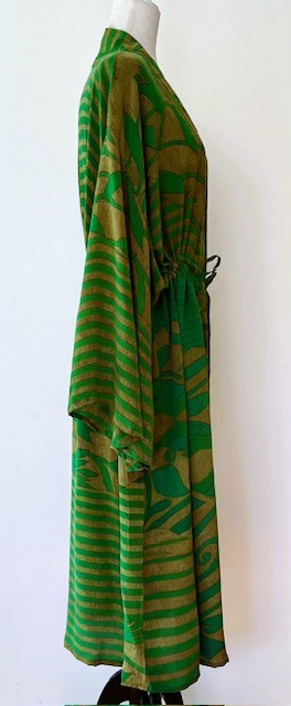 Kantha Bae Dreamweaver Silk Kimono Is A Statement Piece. (Lime)