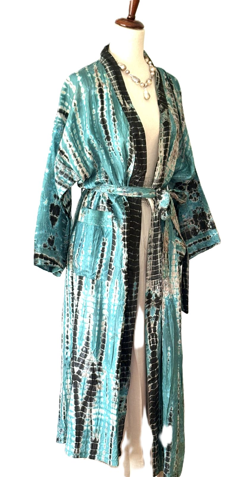 Signature Collection, Long Silk Kimono Tie-Dye Duster. (Aqua Black)
