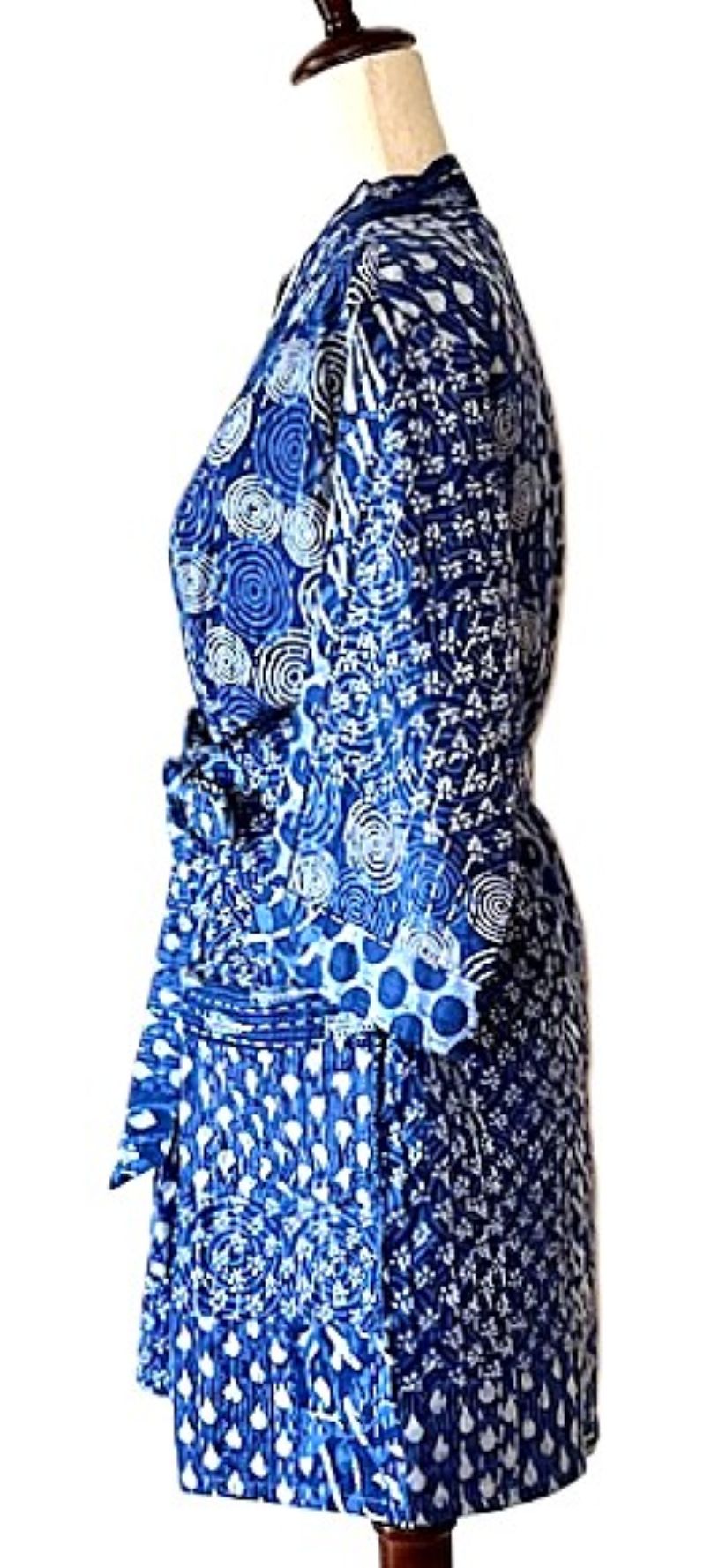 Short Fresh Mixed Print Cotton Kimono.  Best Seller.(Navy White)