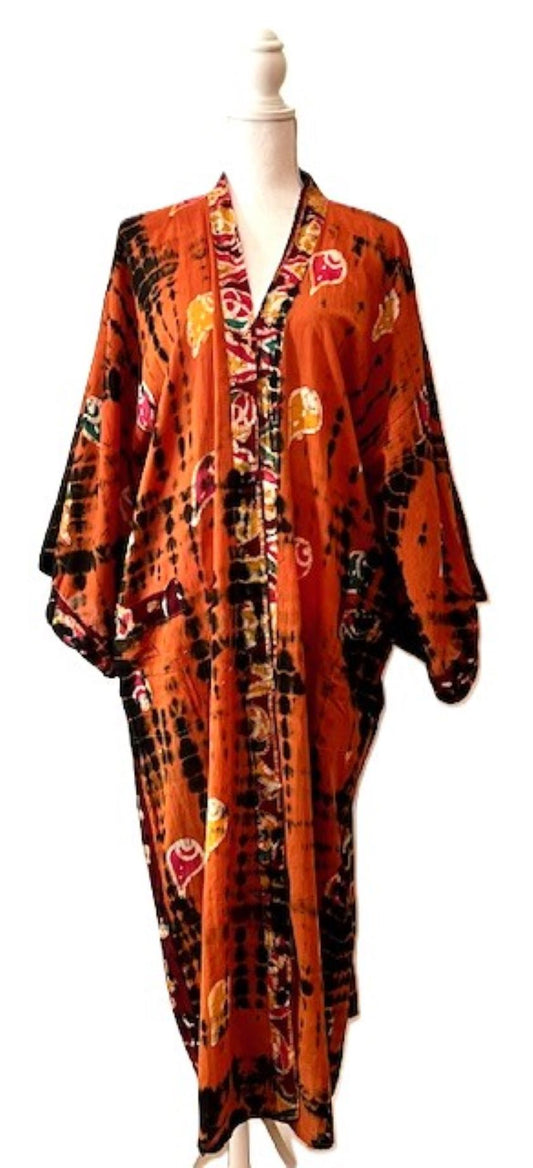 Top of the Line Silk Kimono Duster,  Dramatic Abstract Print. Resort Ready.