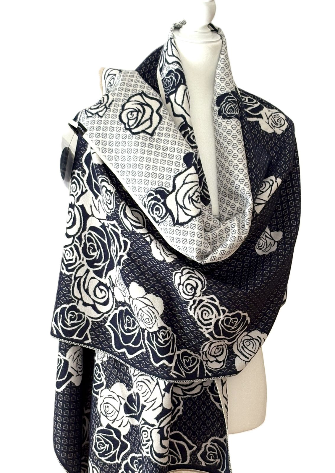 Navy / White Shadow Rose Reversible Wrap