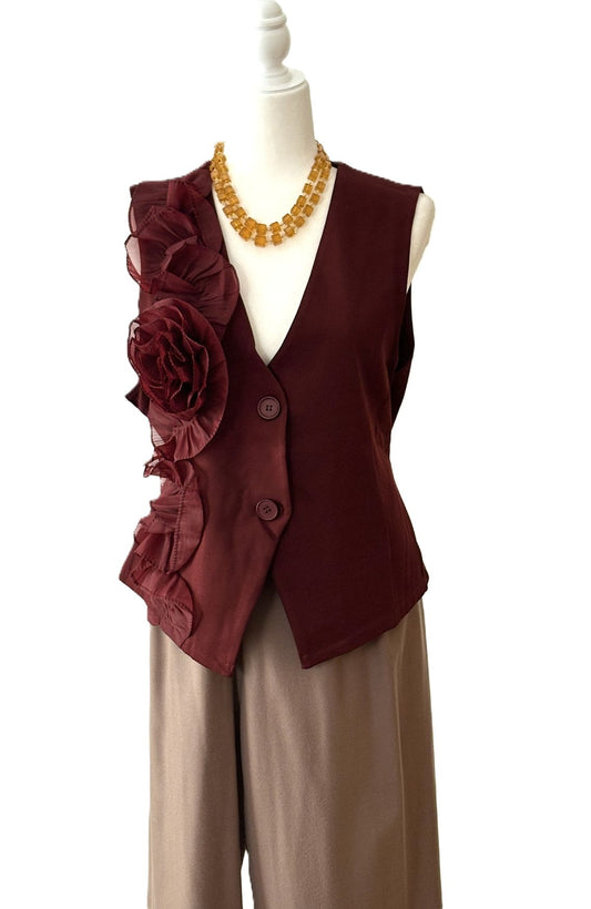 Vest. Floral Applique Vest New For The Season. (2 Colors)