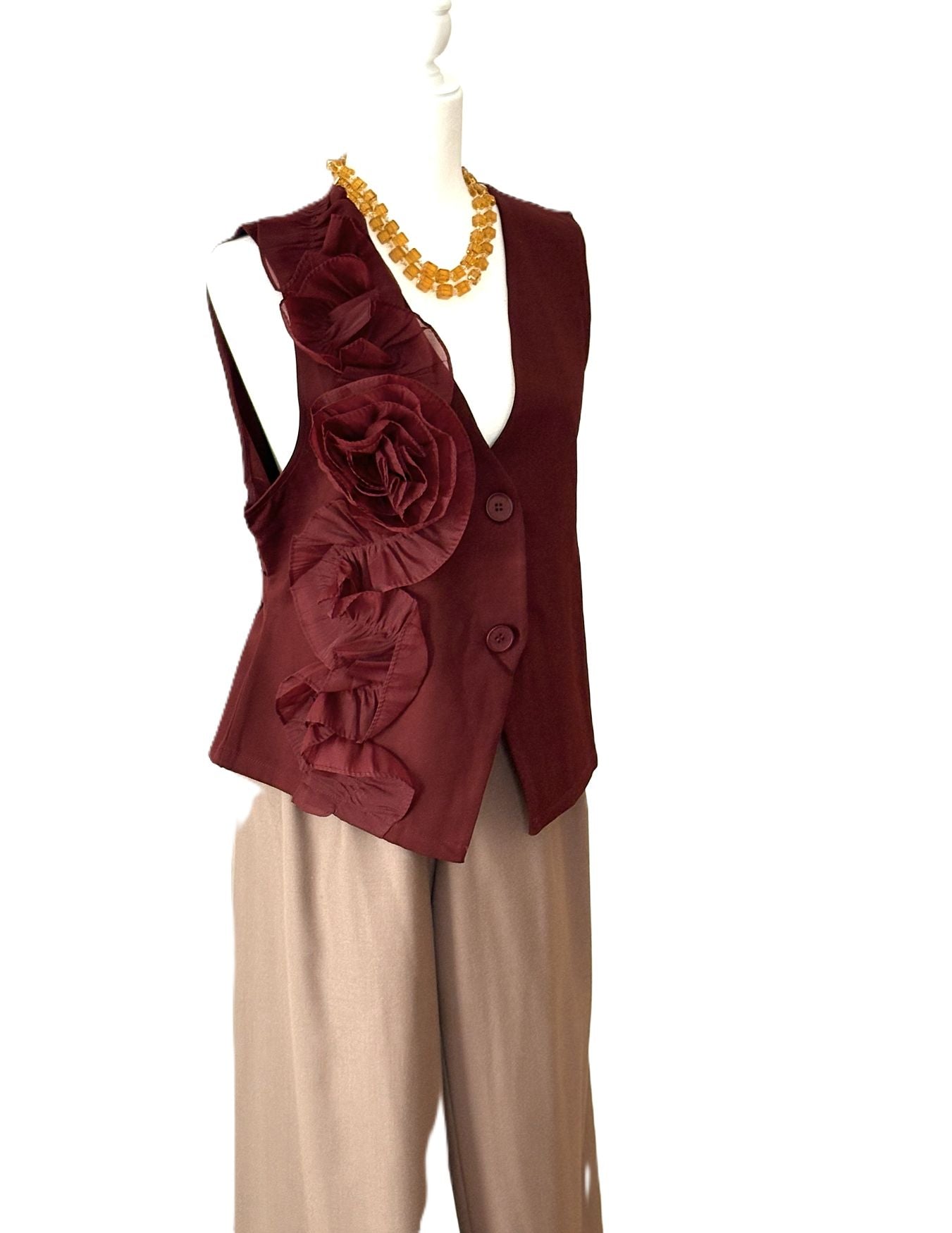 Vest. Floral Applique Vest New For The Season. (2 Colors)