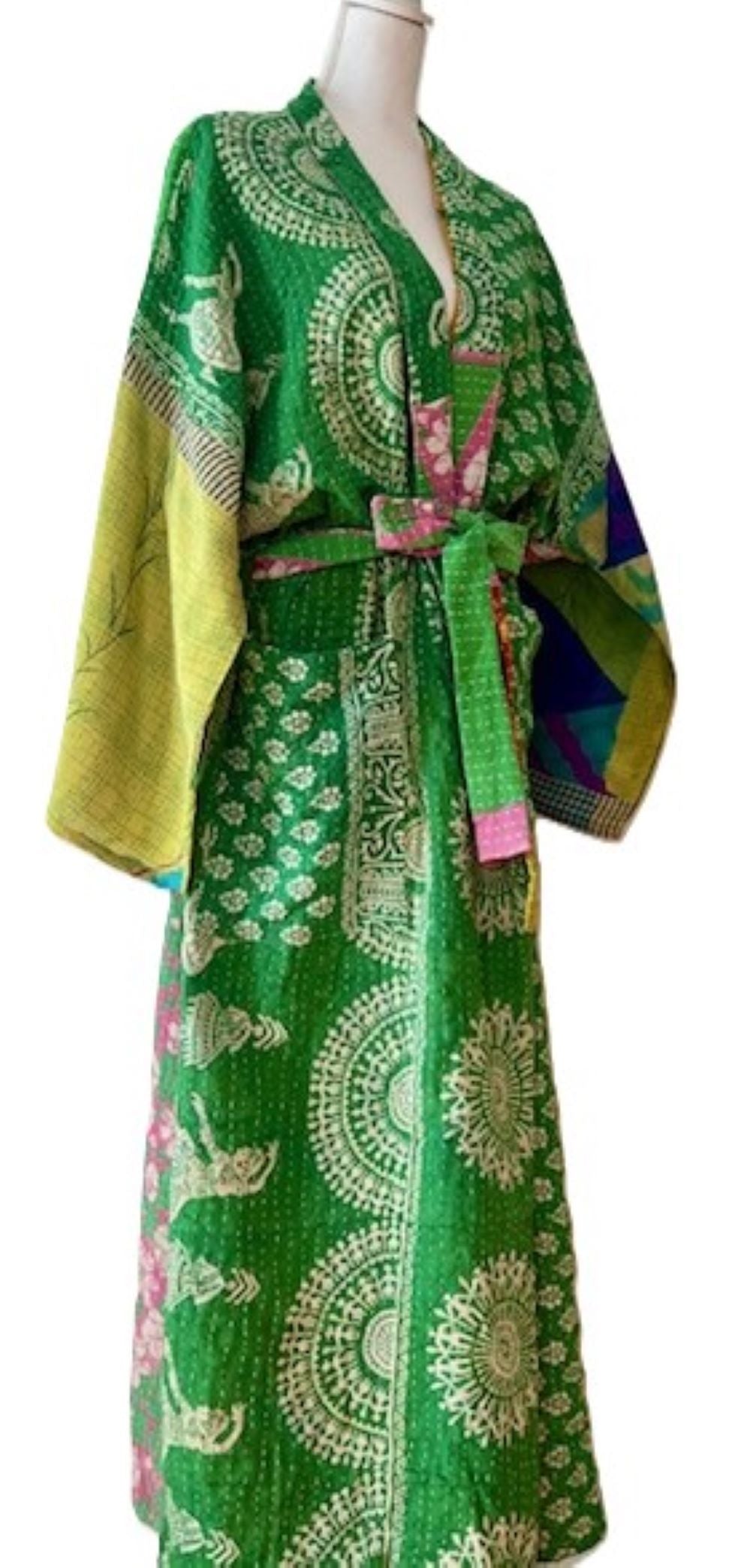 Kantha Bae Majestic Kimono Is It, Green