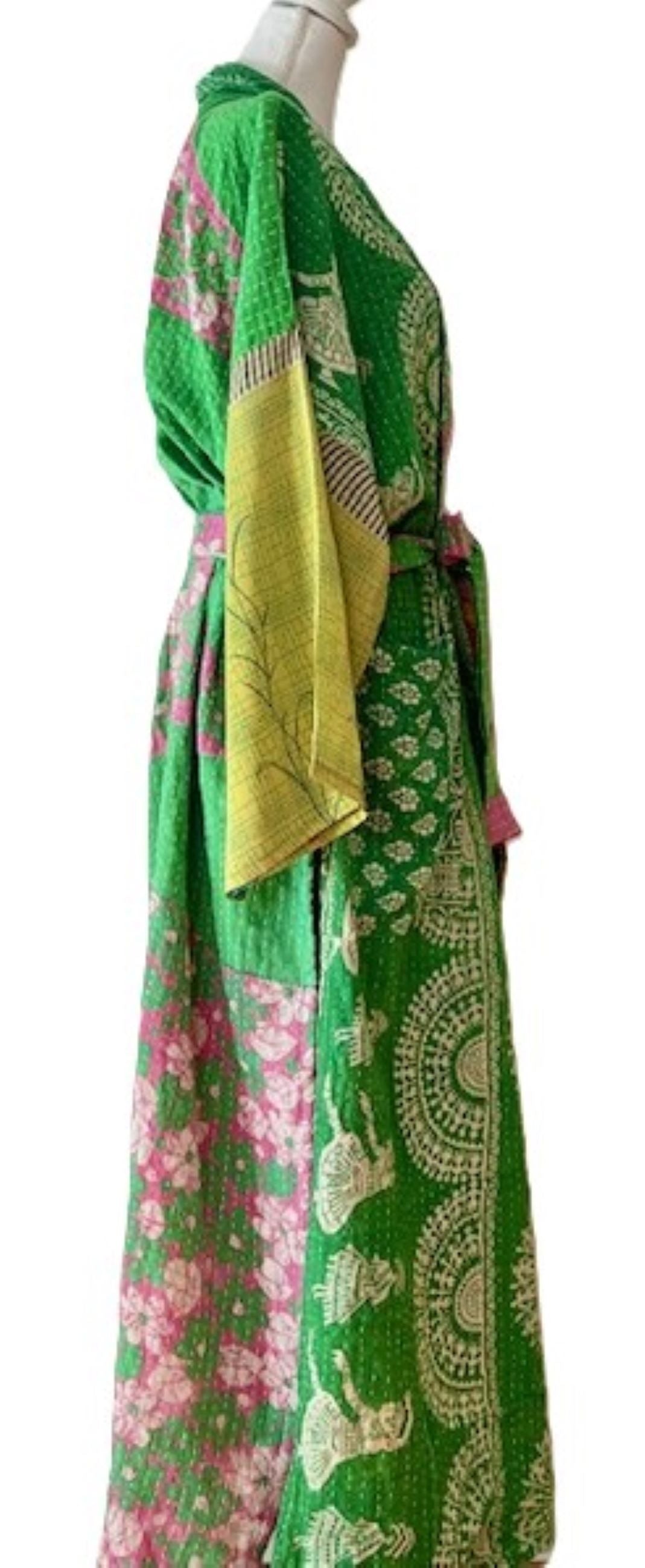 Kantha Bae Majestic Kimono Is It, Green