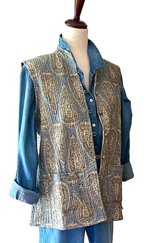 Kantha Quilted Vest. Handmade, Stylish, and Reversible.
