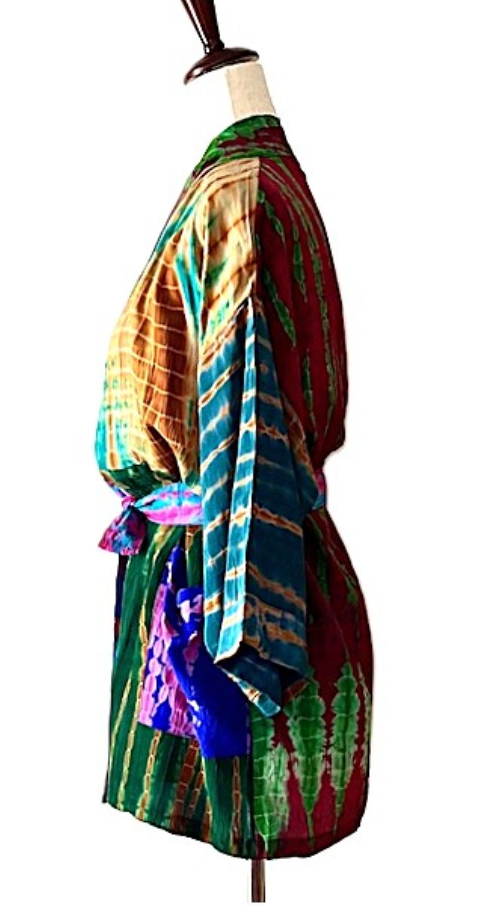 Jacket, Multi Colored Tied Dyed  Short Silk Kimono Fashionable. (Multicolor)