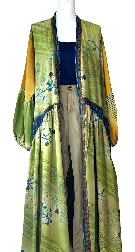 Kantha Bae New Evermore Silk Kimono Is Luxurious and Romantic (Lime)