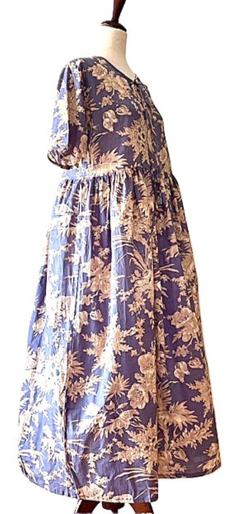 Dresses: New Floral Cotton Handblock Midi. Perfect For Fall. (Lilac)