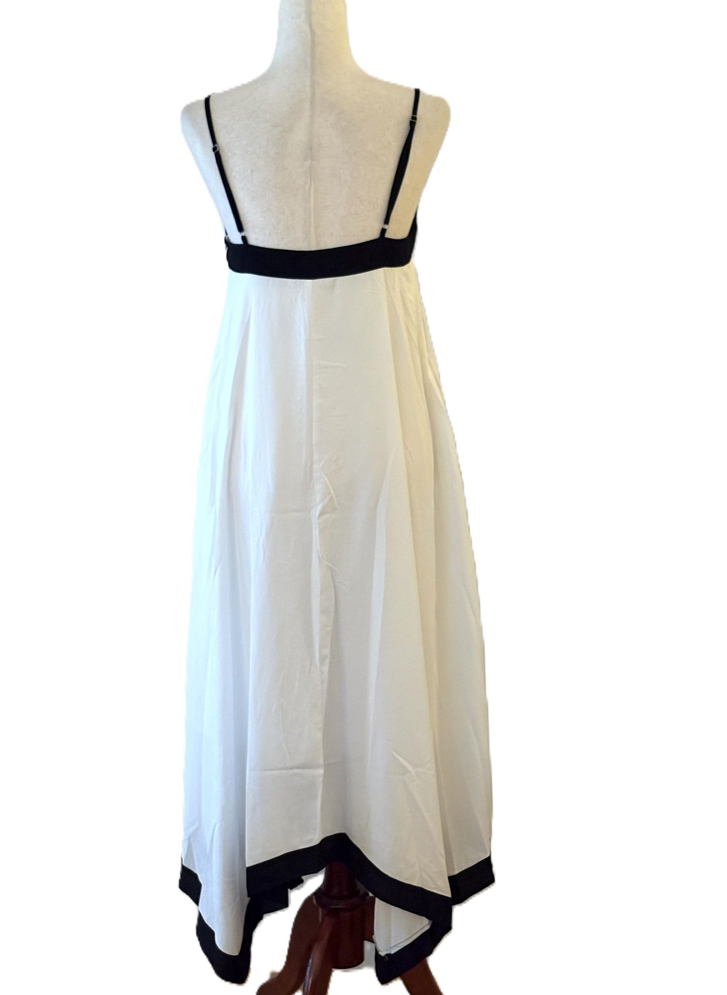 Dresses, Strappy Minimalistic Maxi Slims The Figure (White Black)