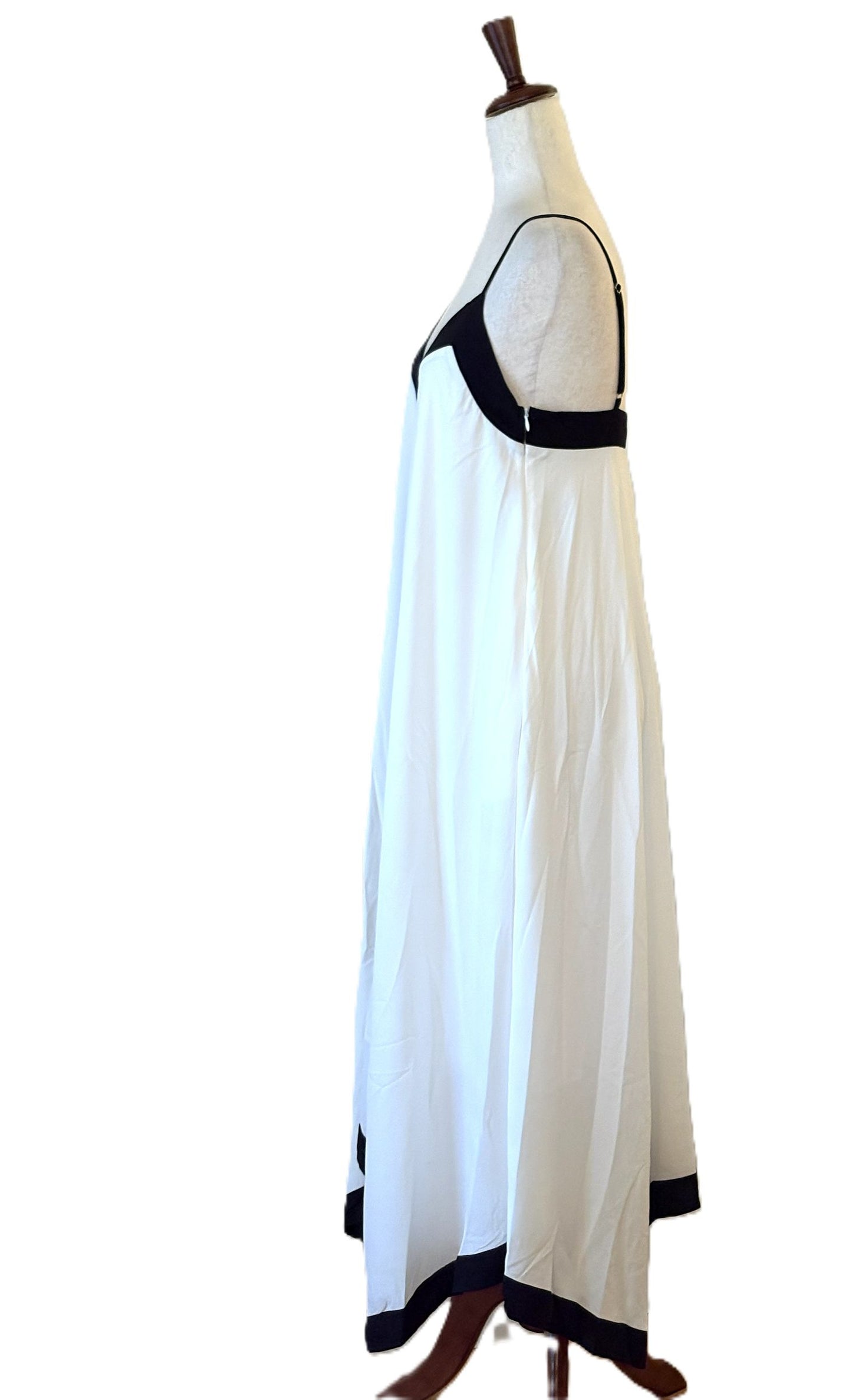 Dresses, Strappy Minimalistic Maxi Slims The Figure (White Black)
