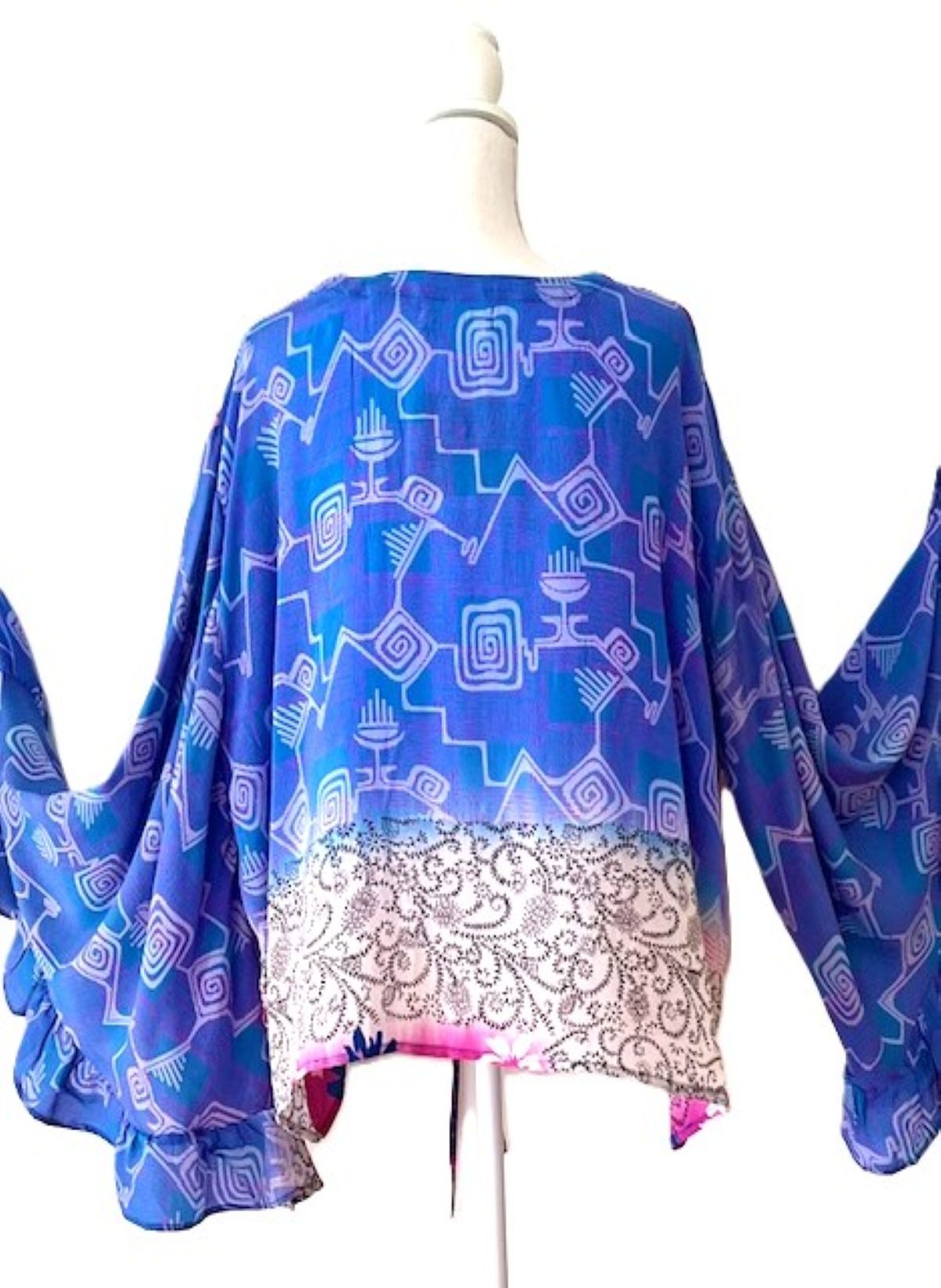 Kantha Bae Bell Sleeve Silk Butterfly Top Is Eye Catching. (Floral Mix)