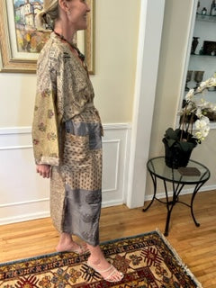 Silk Kimono Duster In a Water Color Print (Bronze/Blue)