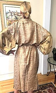 Silk Kimono Duster In a Water Color Print (Bronze/Blue)