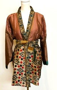 Stunning Short Vintage Art Silk Kimono Jacket (Bronze/Red)