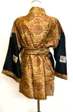 Stunning Short Vintage Art Silk Kimono Jacket (Black/Gold)