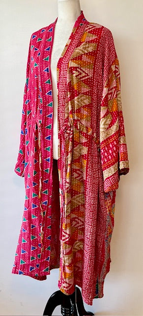 Kantha Bae Dreamweaver Kimono Is A Statement Piece. (Pink Squares)