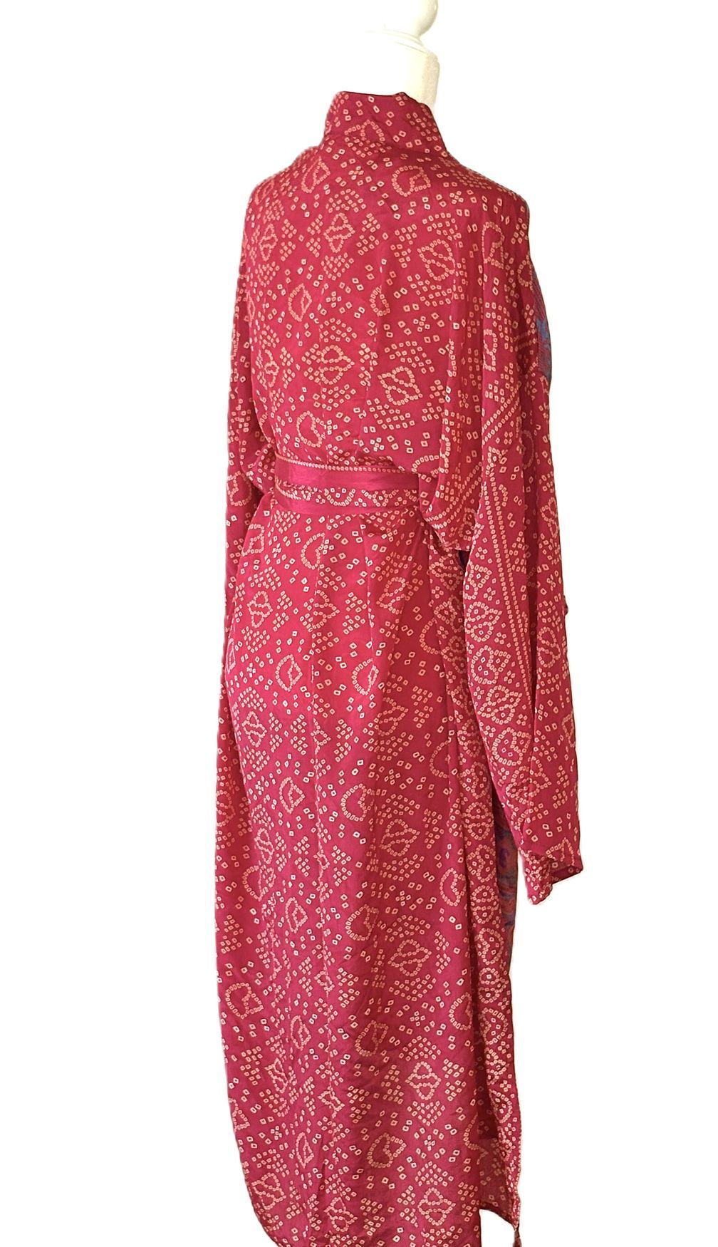 Kantha Bae Rasgulla Sari Serenity Kimono, Colorful Beauty.(Fuschia)