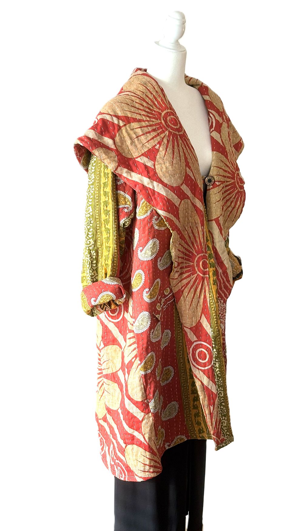 Kantha Bae's New Nomad Coat!  Let The Adventures Begin. (Red Floral)