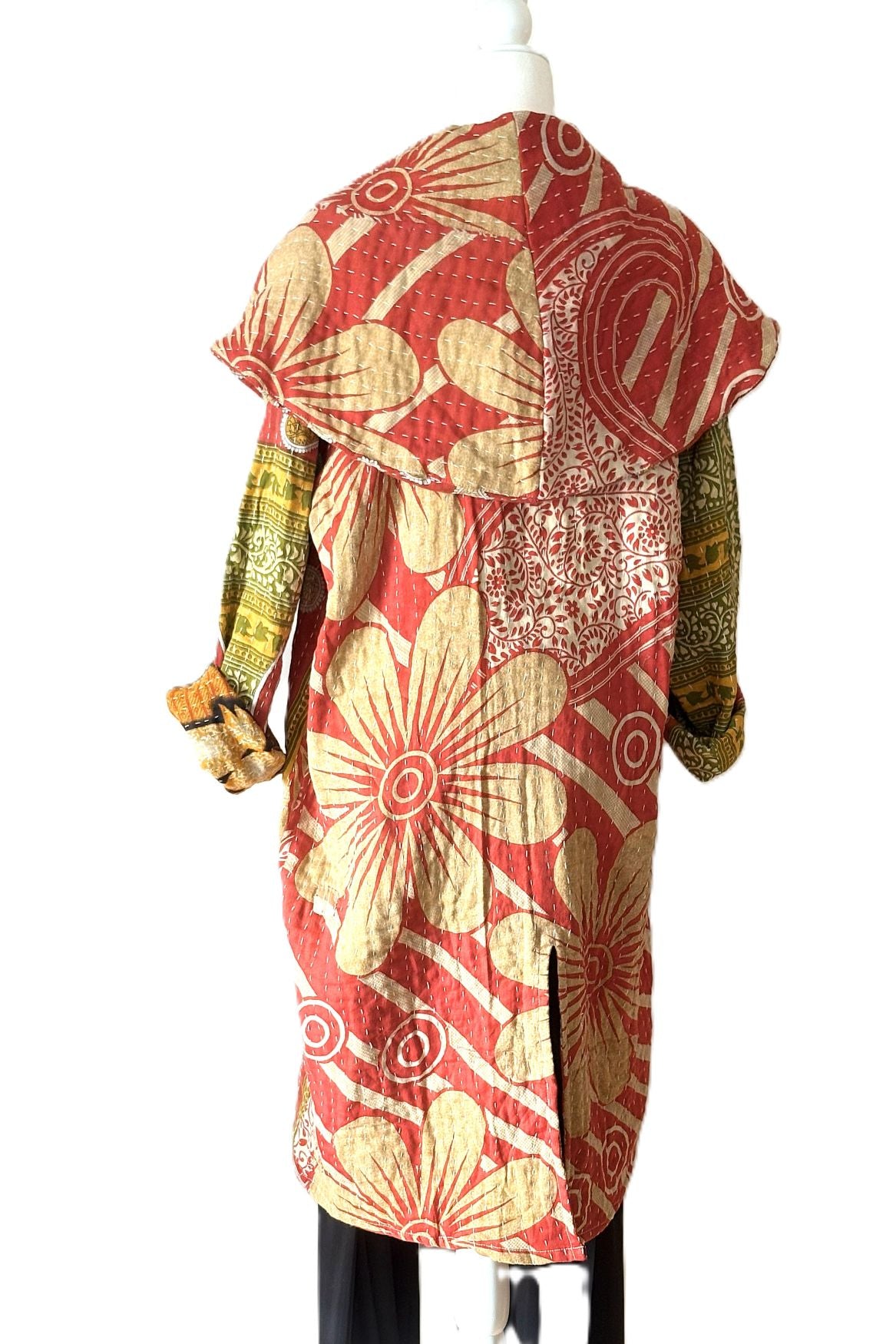Kantha Bae's New Nomad Coat!  Let The Adventures Begin. (Red Floral)
